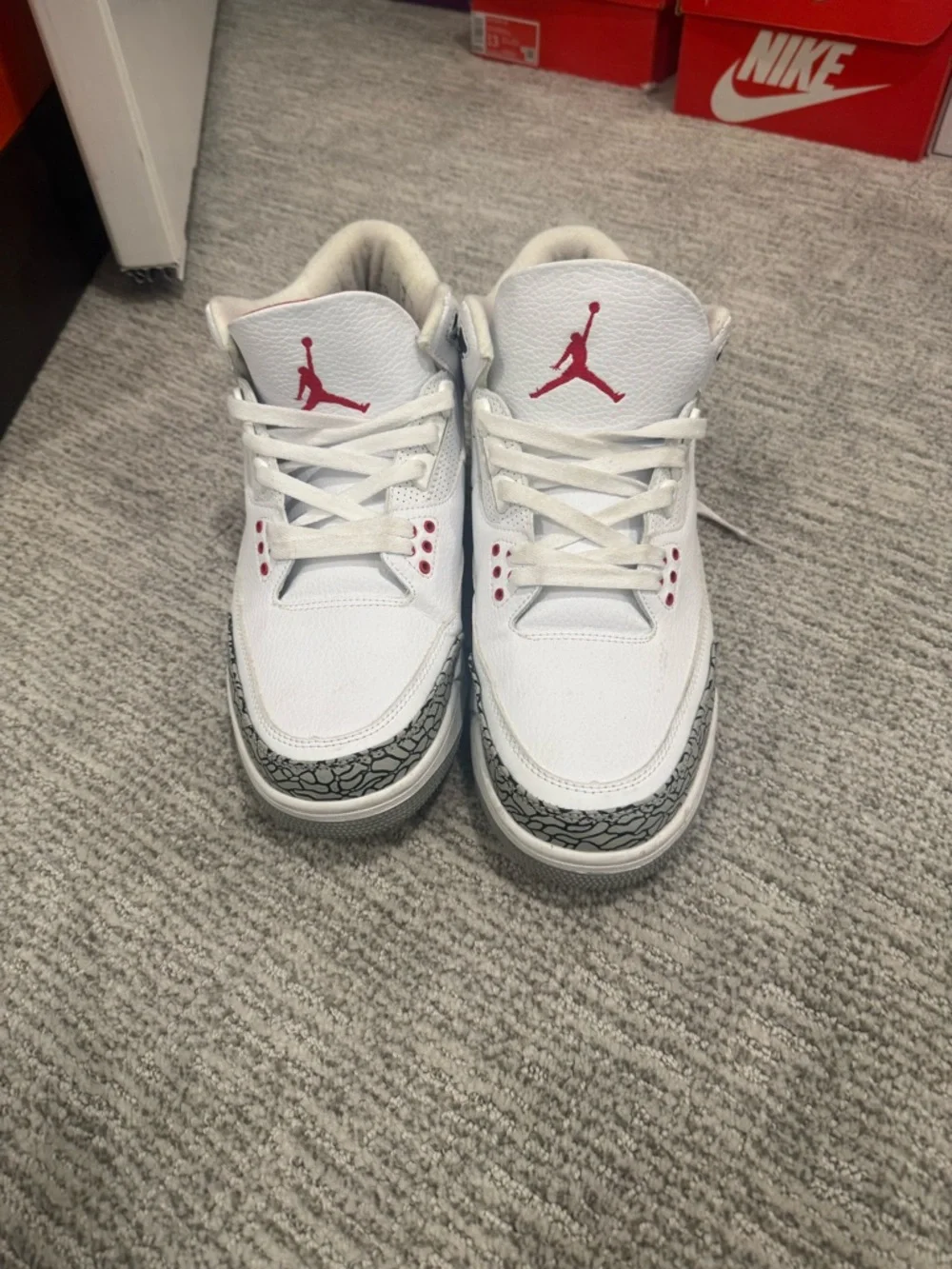 Jordan Men’s White Red Gray Retro Basketball Shoes